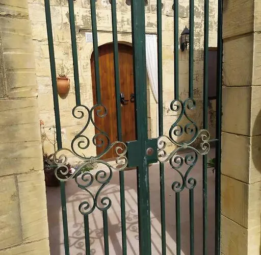 Holiday home Gozo Rustic With Stunning Views And Swimming Pool