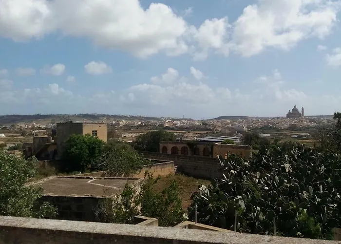 Gozo Rustic With Stunning Views And Swimming Pool