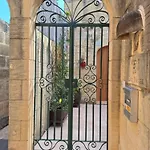 Gozo Rustic With Stunning Views And Swimming Pool