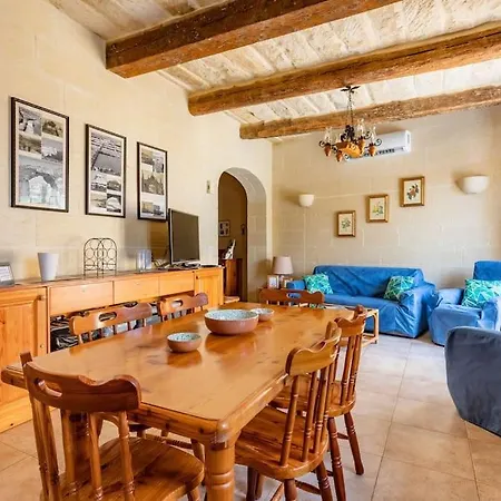 Holiday home Gozo Rustic With Stunning Views And Swimming Pool *
