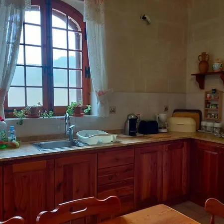 Gozo Rustic With Stunning Views And Swimming Pool * Sannat