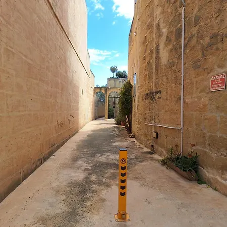 Gozo Rustic With Stunning Views And Swimming Pool Sannat