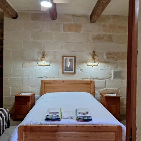 Gozo Rustic With Stunning Views And Swimming Pool