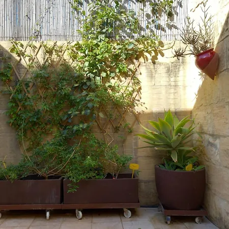 Gozo Rustic With Stunning Views And Swimming Pool *