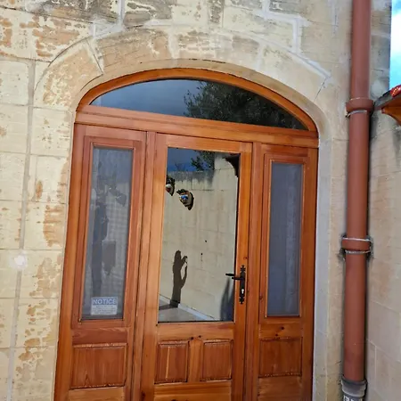 Gozo Rustic With Stunning Views And Swimming Pool Holiday home *