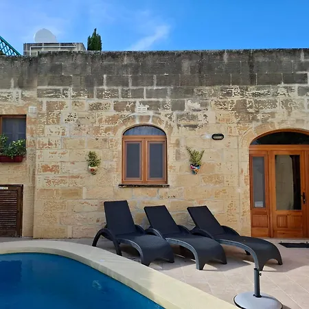 Gozo Rustic With Stunning Views And Swimming Pool