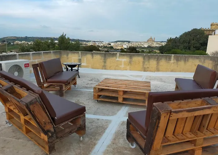 Gozo Rustic With Stunning Views And Swimming Pool Feriehus Sannat